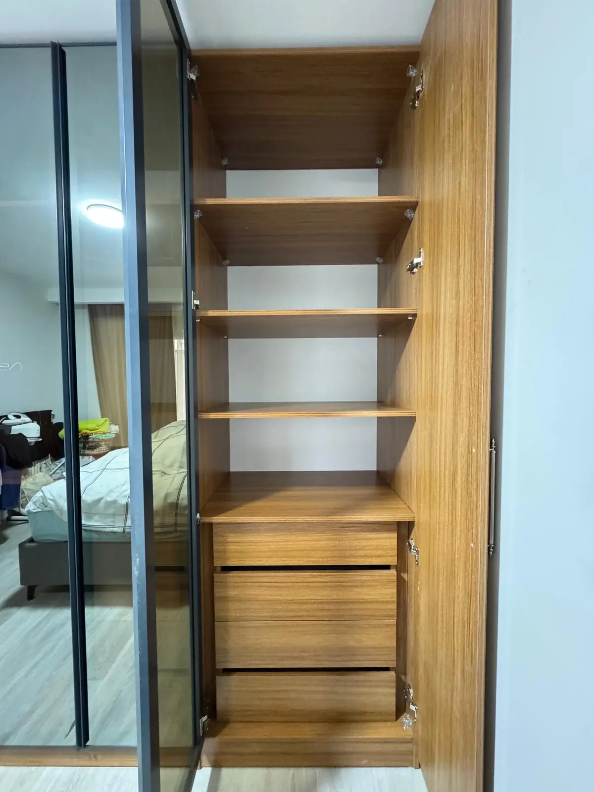 Reflekte Bronz Cam Kapaklı Gardrop Modelleri Proje 23 4 Cam Kapakli Gardrop Modelleri 23 4 Cam Dolap Cam Gardrop Camli Gardrop Cam Kapakli Dolap